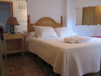Apartamentos Madrid Hortaleza المظهر الخارجي الصورة