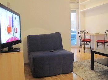 Apartamentos Madrid Hortaleza المظهر الخارجي الصورة